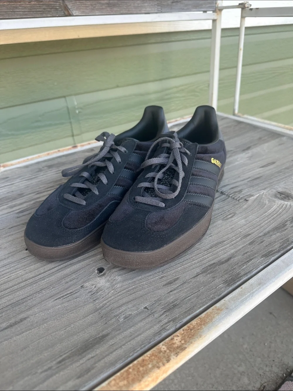 NWOB - Adidas Gazelle women’s black velvet and suede sneakers